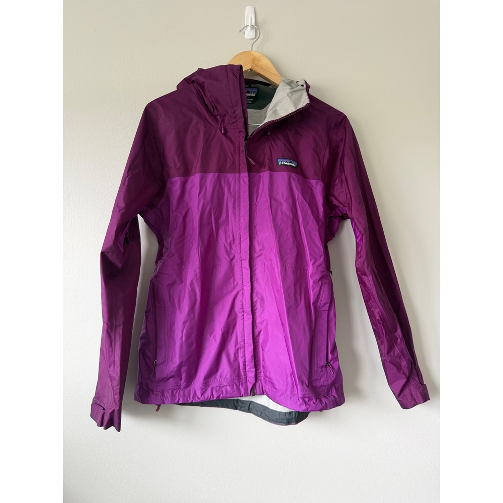 Patagonia Torrentshell 3L Rain Jacket Womens Medium Purple Waterproof Hooded